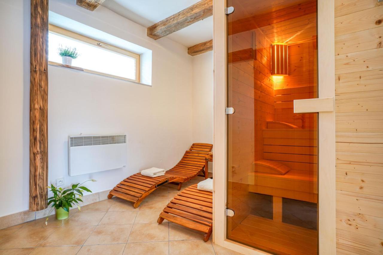 Cakyho Kuria - Mezonetovy Apartman S Krbom A Saunami Smižany Buitenkant foto