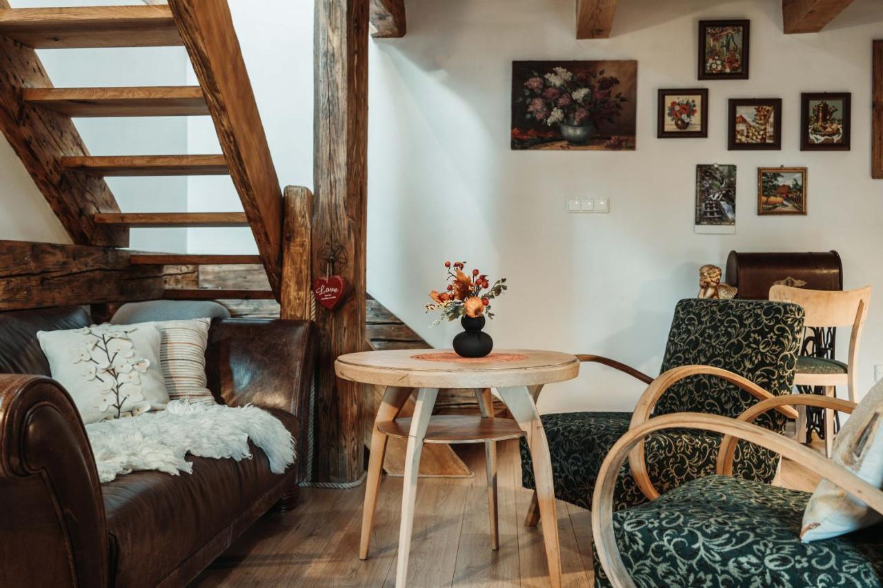 Cakyho Kuria - Mezonetovy Apartman S Krbom A Saunami Smižany Buitenkant foto